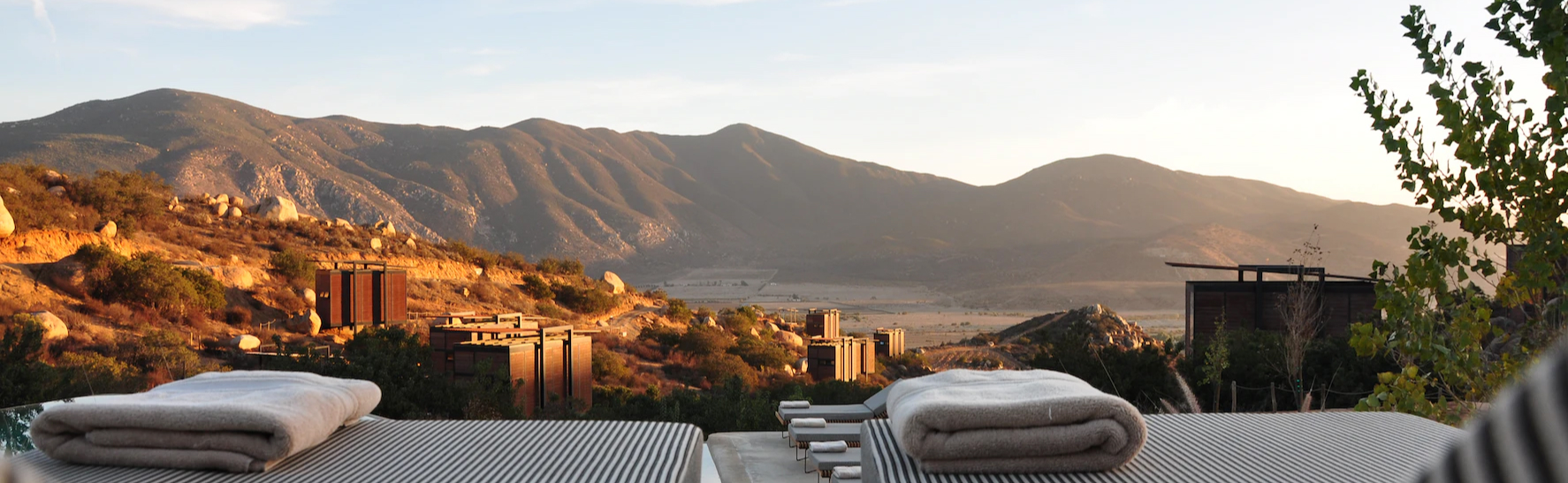 a beautiful view of the mountains